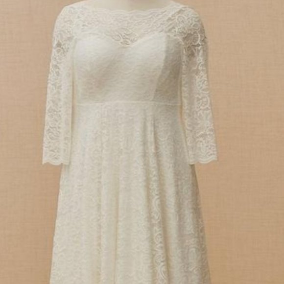 Torrid Ivory Tea Length Wedding Dress, Size 20 - Picture 1 of 5